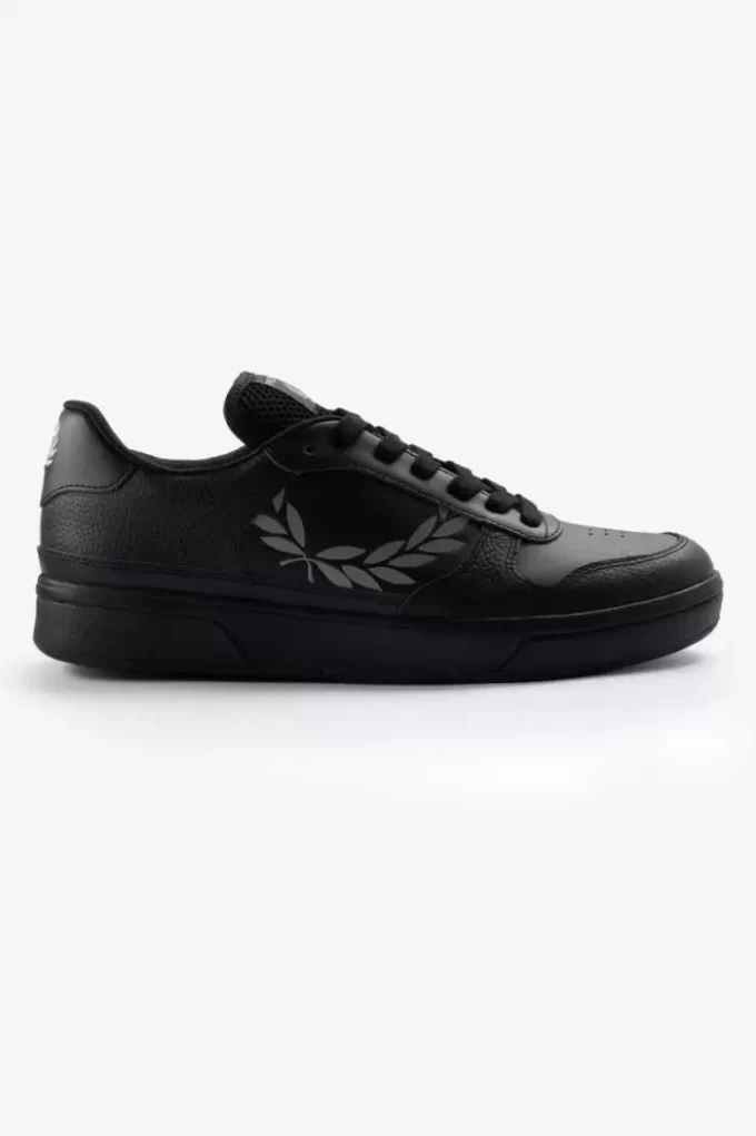 B300 Men’s Trainers