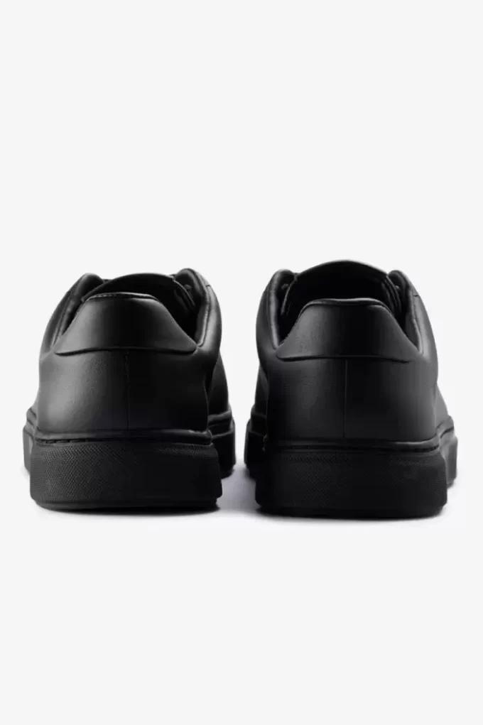 B71 Men’s Tennis Shoes