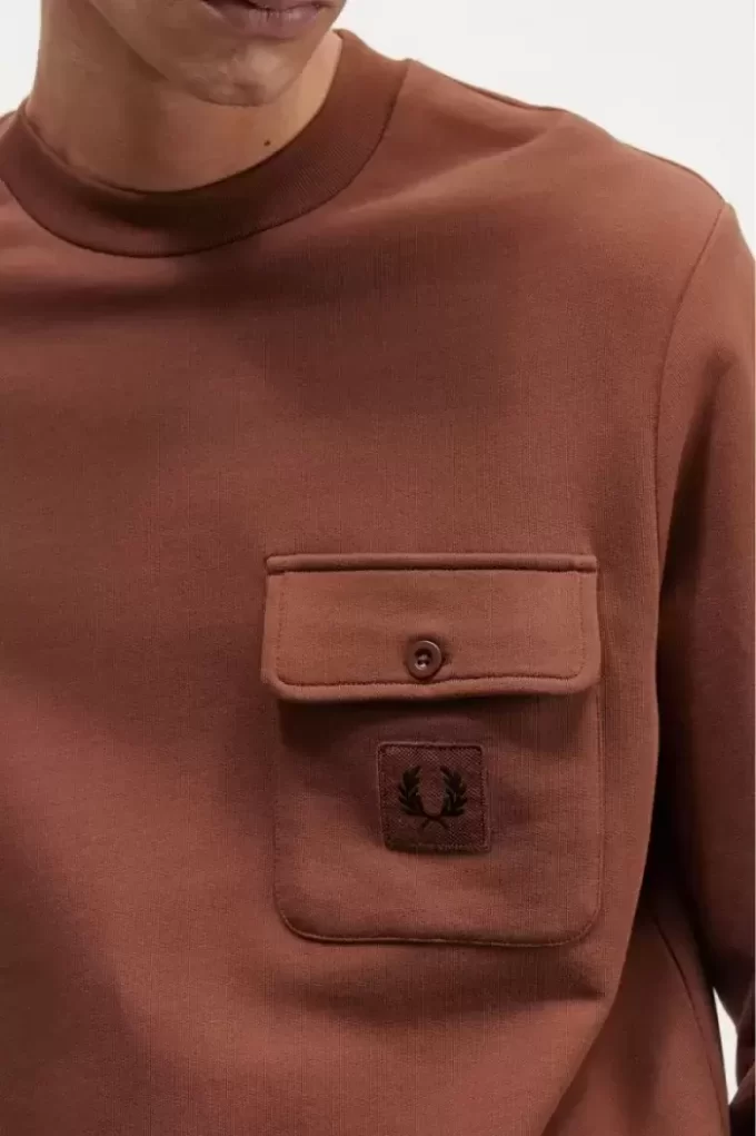 Badge Detail Crew Neck Men’s Sweatshirts