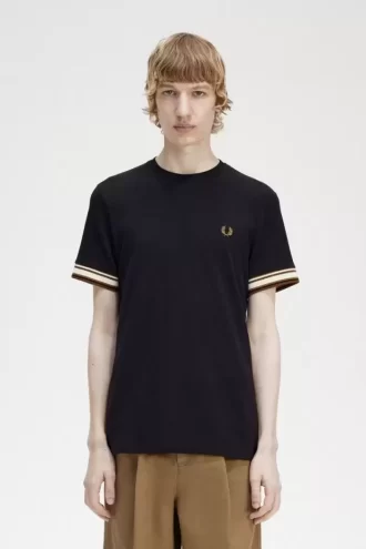 Bold Tipped Piqué Men’s T-Shirt