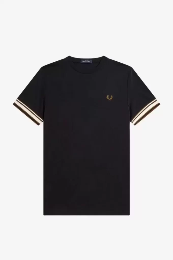 Bold Tipped Piqué Men’s T-Shirt