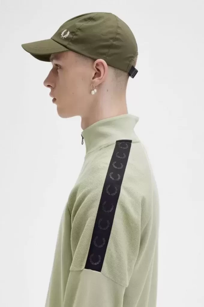 Circle Branding Half-Zip Men’s Sweatshirts