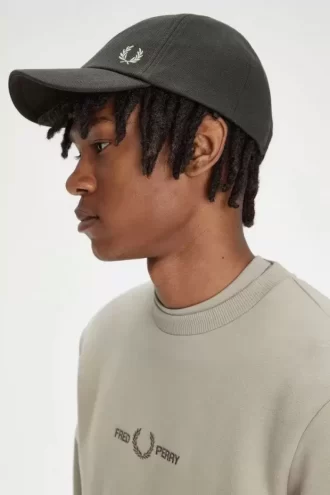 Classic Pique Men’s Caps