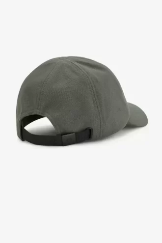 Classic Pique Men’s Caps