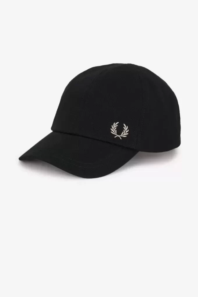 Classic Pique Men’s Caps