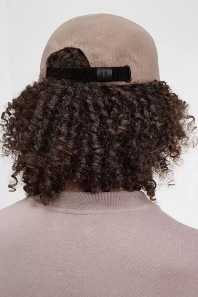 Classic Pique Men’s Caps