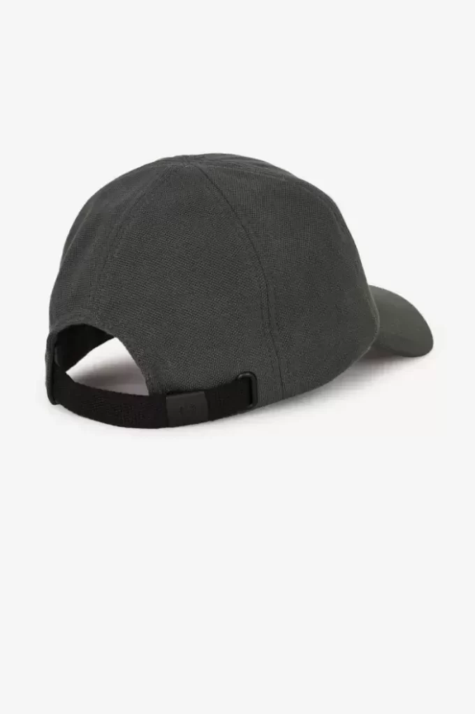 Classic Pique Men’s Caps