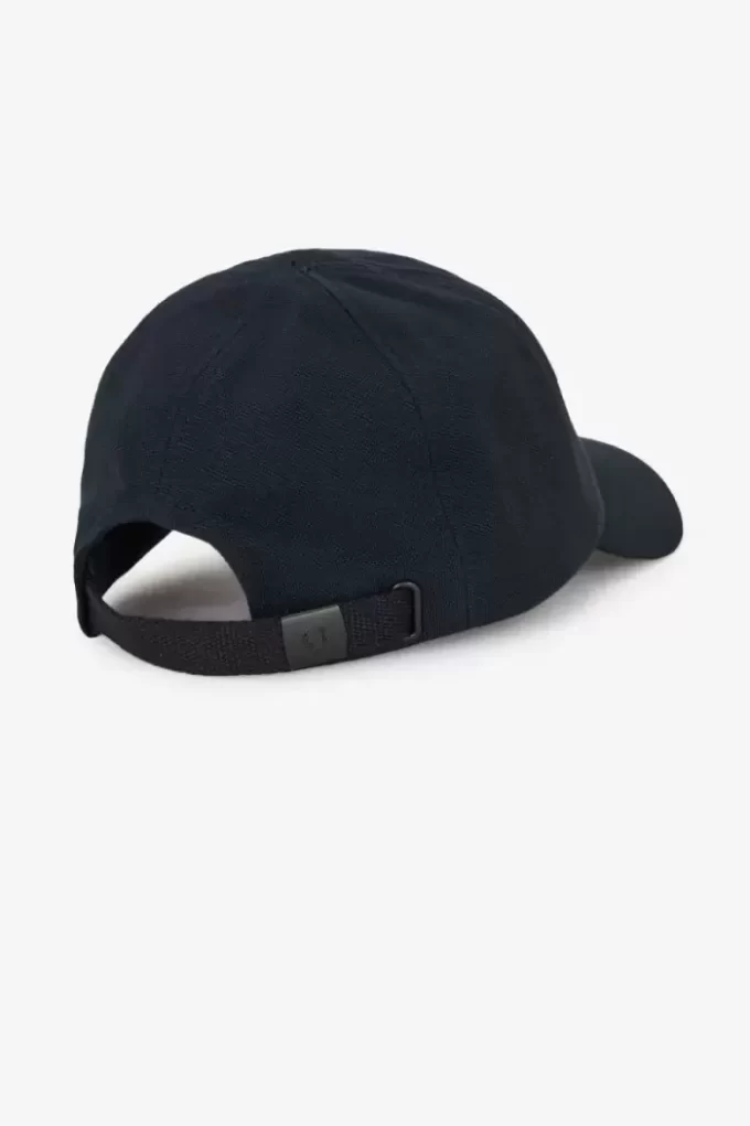 Classic Pique Men’s Caps