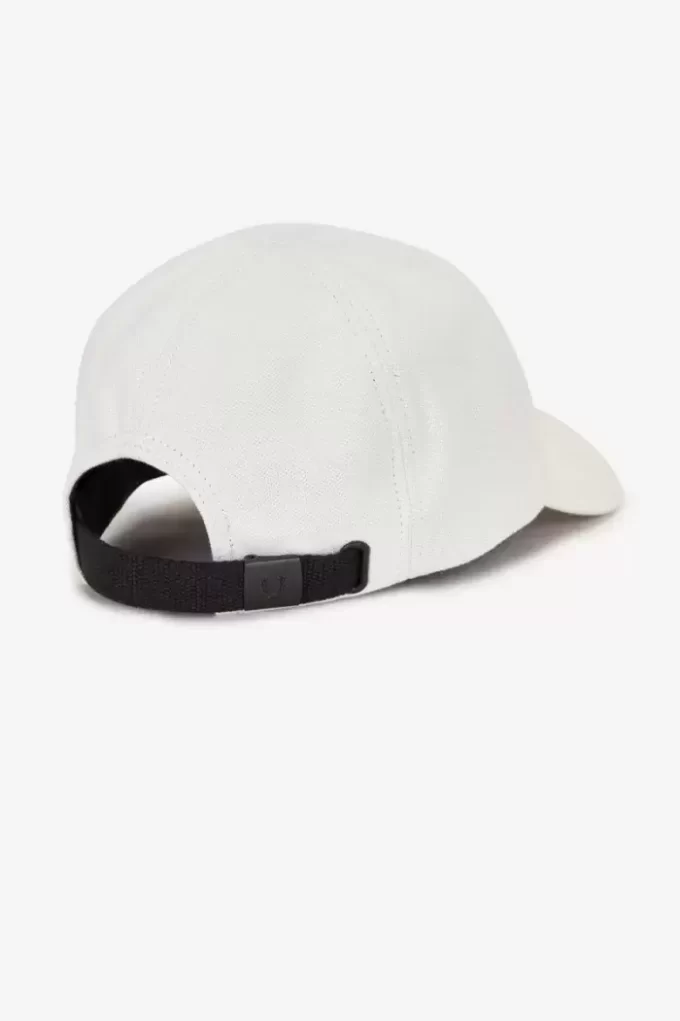Classic Pique Men’s Caps