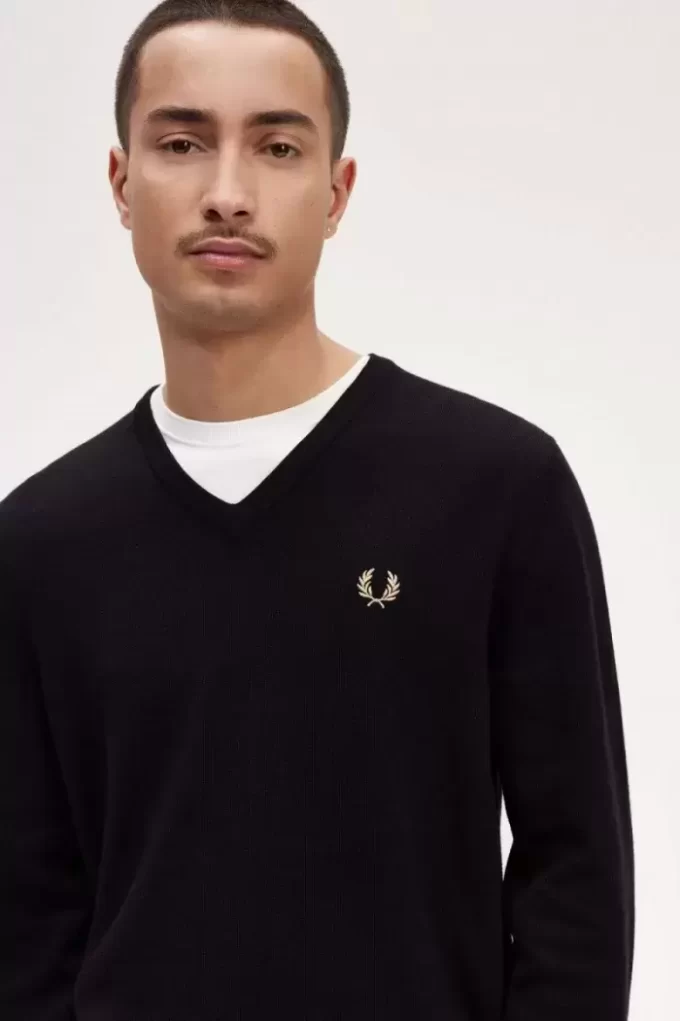 Classic V-Neck Men’s Jumper