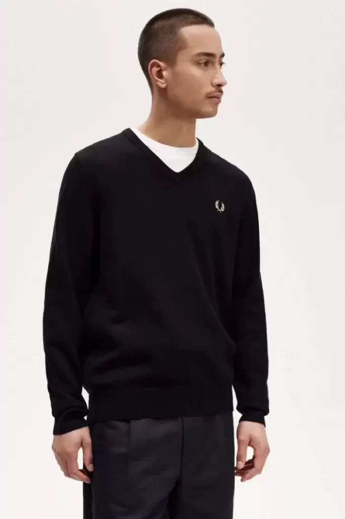 Classic V-Neck Men’s Jumper