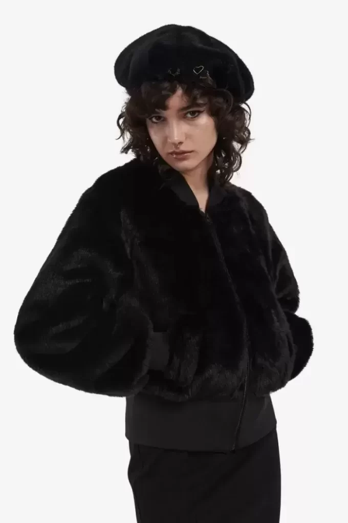 Embroidered Beret Women’s Hats