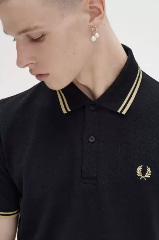 Fred Perry M12 Men’s Shirt