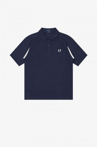 fred perry m3843 polo shirts 2 330x496 - Fred Perry M3843 Polo Shirts