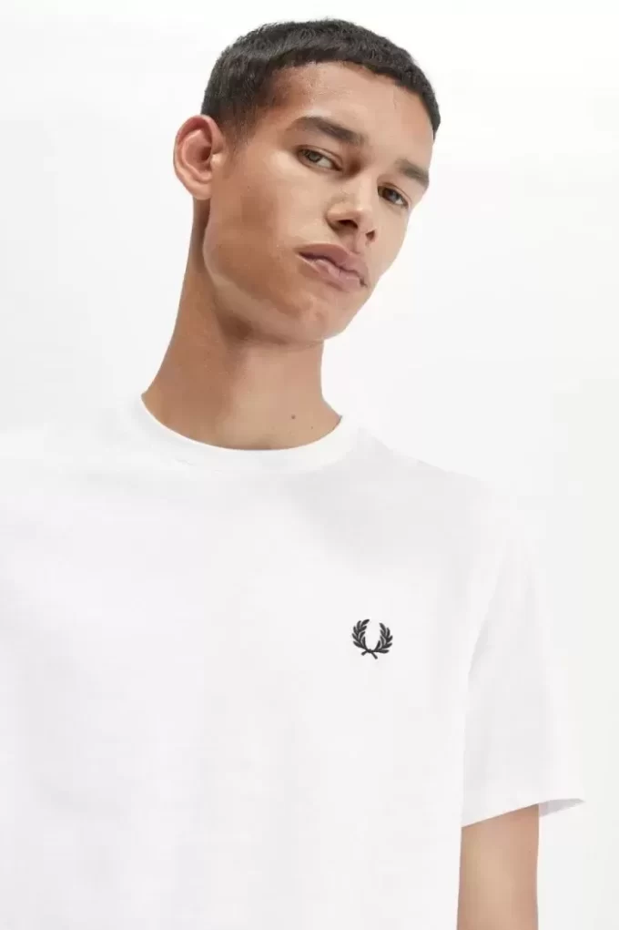 Laurel Wreath Graphic Men’s T-Shirt Laurel Wreath Graphic Men’s T-Shirt