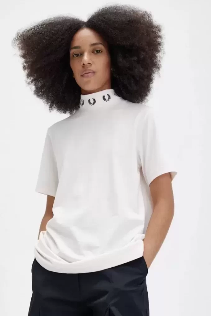 Laurel Wreath High Neck Women’s T-Shirt Laurel Wreath High Neck Women’s T-Shirt