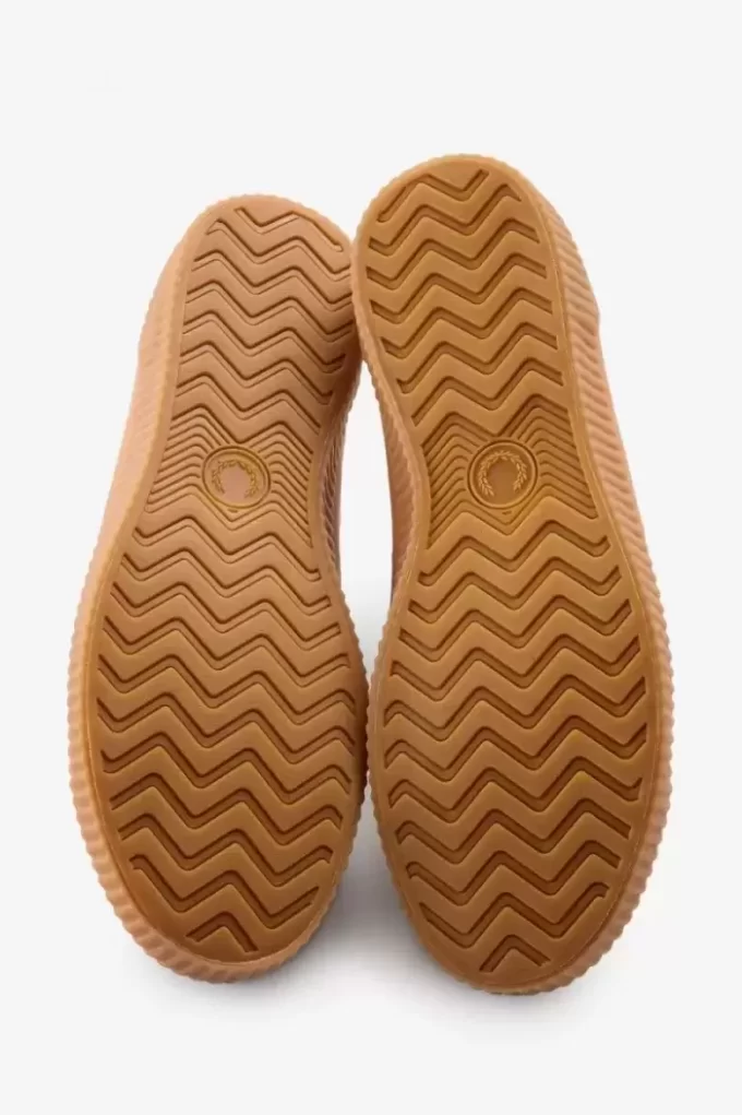 Low Hughes Women’s Plimsolls