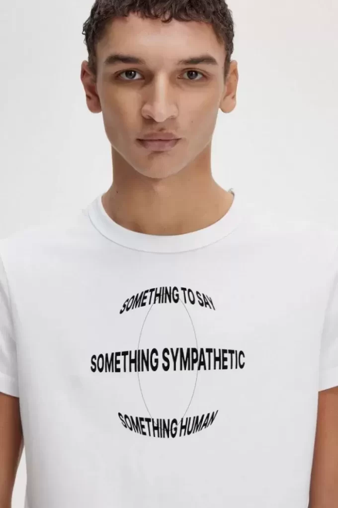 Printed Slim-Fit Men’s T-Shirt