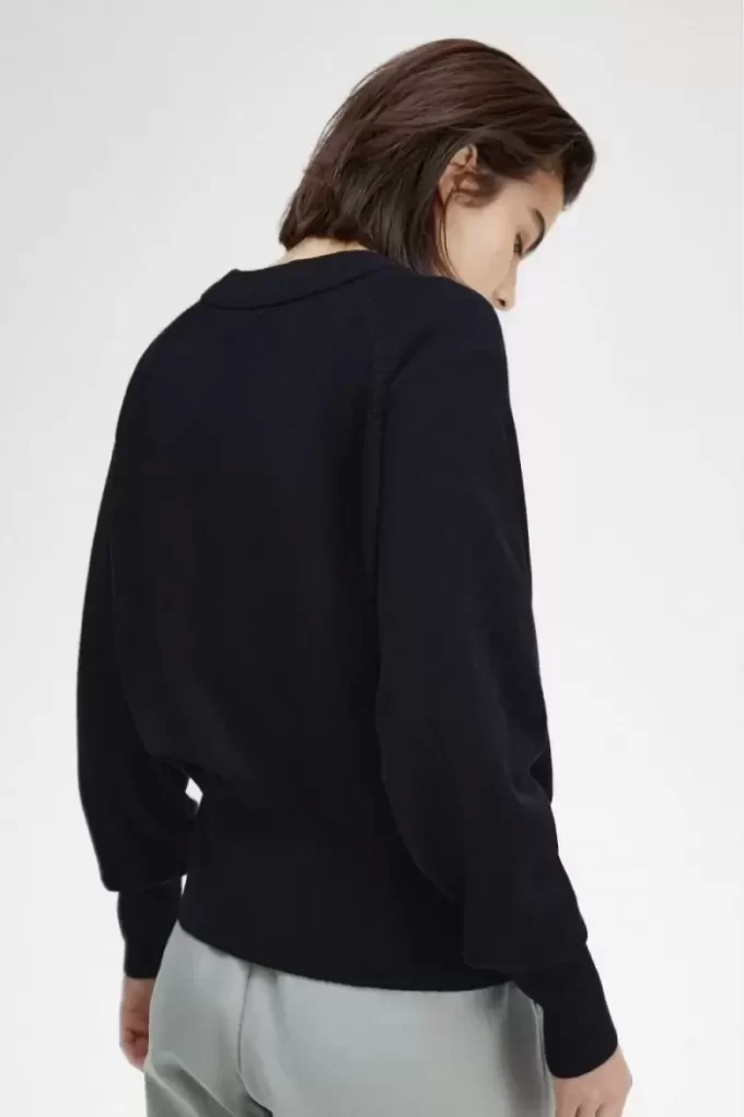 V-Neck Women’s Cardigan V-Neck Women’s Cardigan